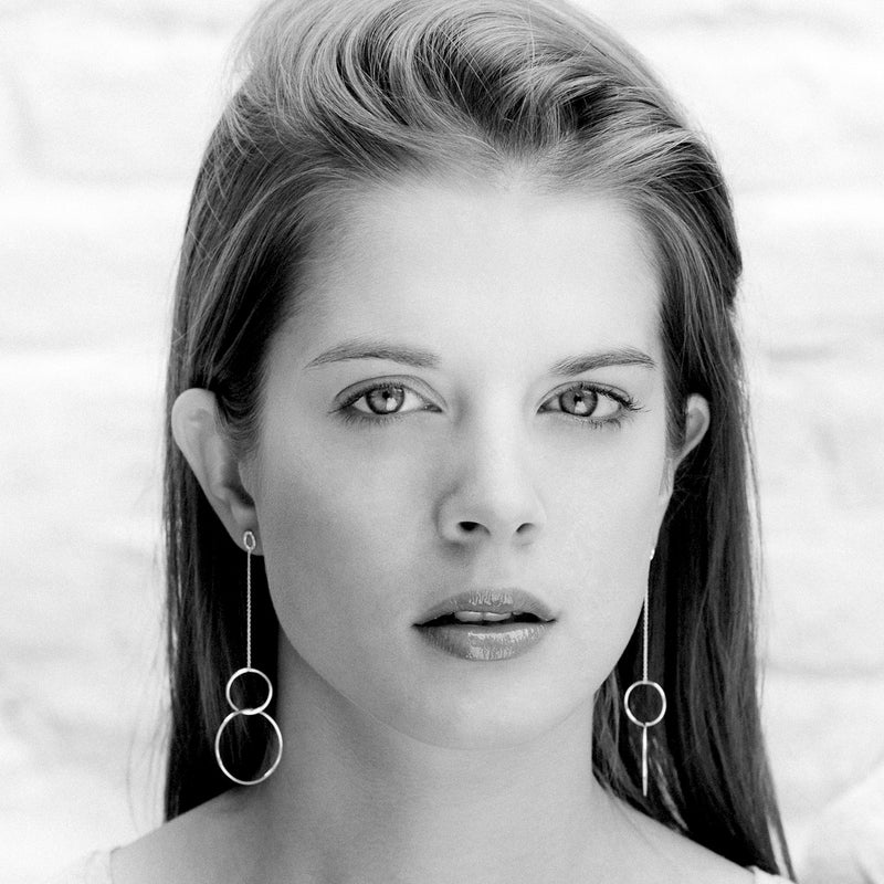 bague collier alliance bracelet boucles d'oreilles bijoux femme homme unisexe mariage or fairmined minimaliste élégant bijouterie en ligne bruxelles marque belge diamants