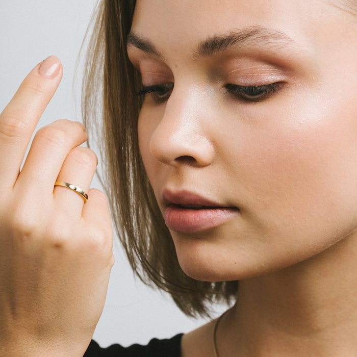 bague éco-responsable en or fairmined 18 carats et diamant de culture