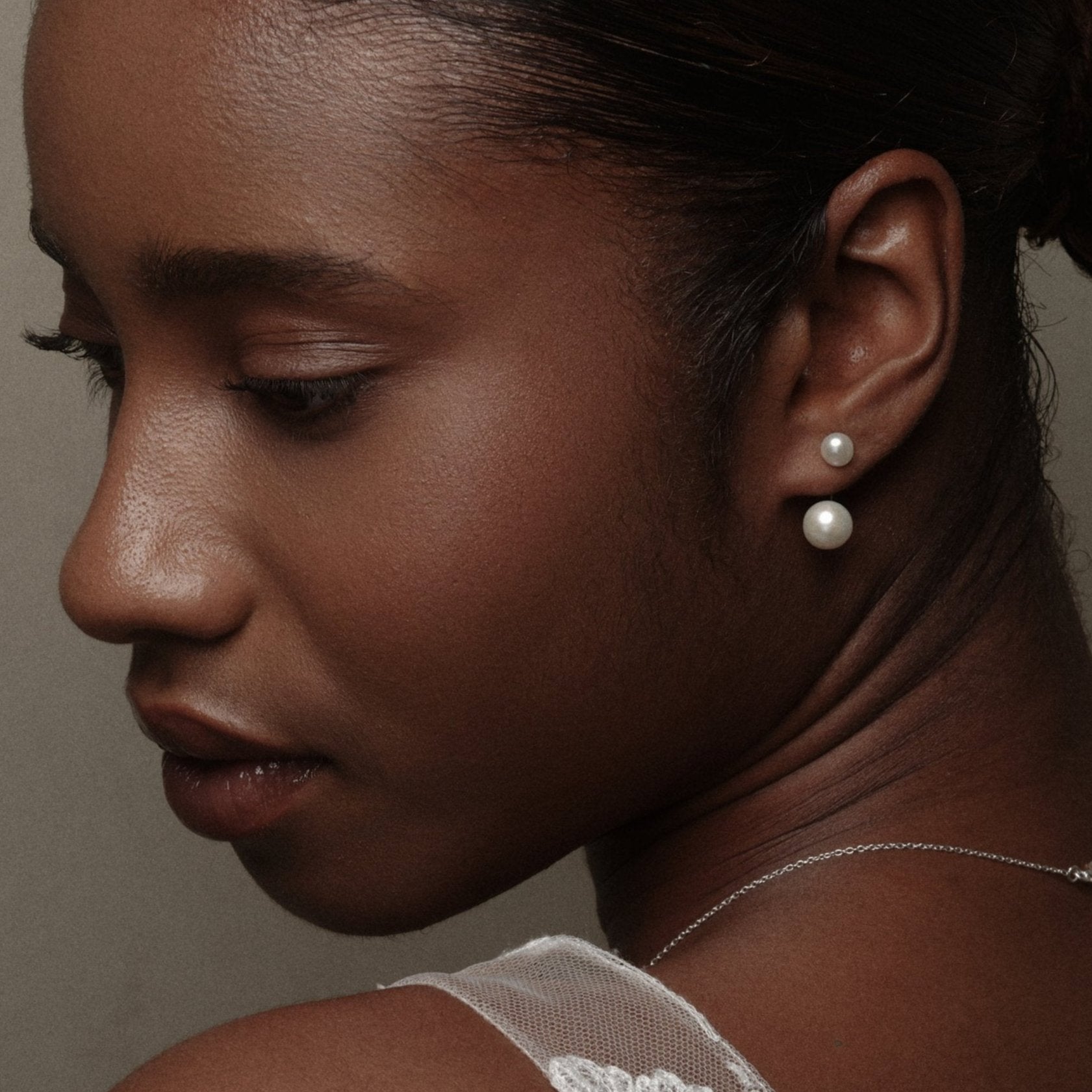 Silver And Freshwater Pearls Lara Earrings - Aurore Havenne