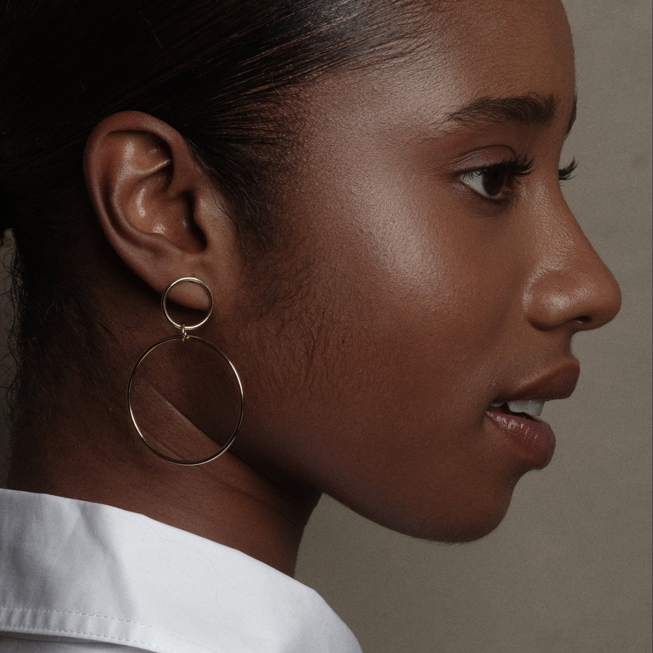 Calista Nue earrings par la créatrice Aurore Havenne