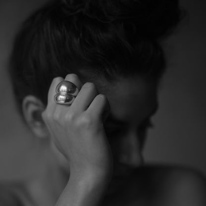 Bagues en argent sterling de la collection Bubble, création belge par Aurore Havenne